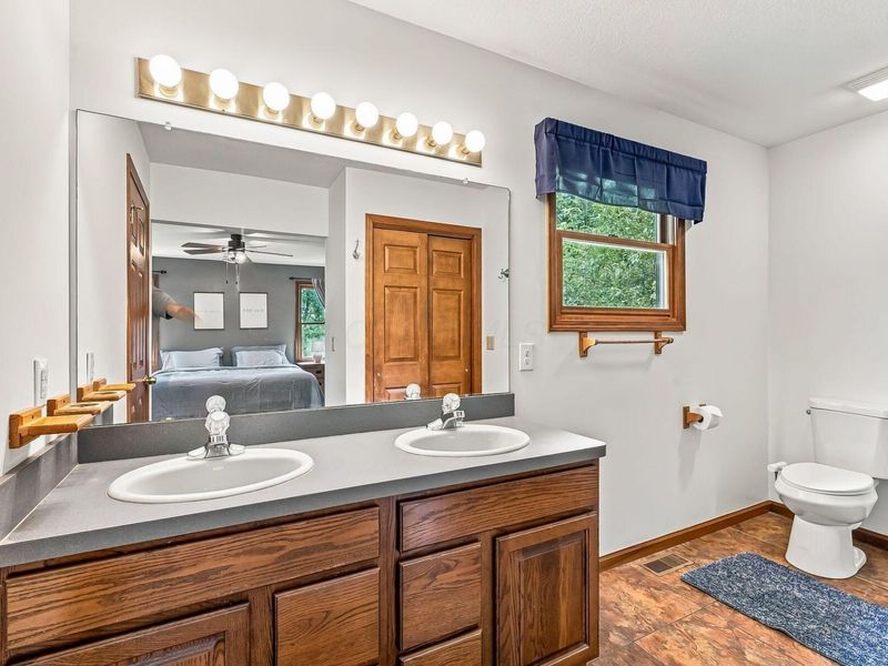 6959 Steamtown Road , Ashley, OH 43003 Photo 38