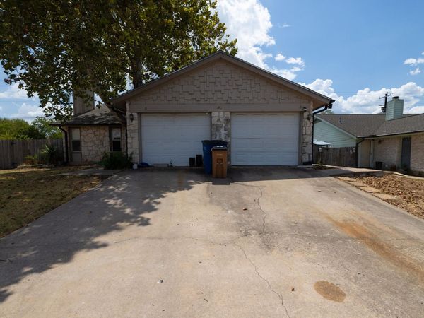 2401 Singletree Ave , Unit B, Austin, TX 78727