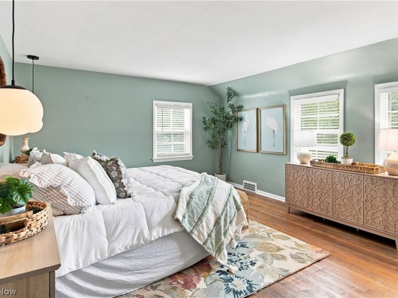 2368 Loyola Road, University Heights, OH 44118 Photo 31