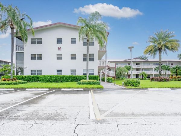 523 Fanshaw M, Unit 523, Boca Raton, FL 33434