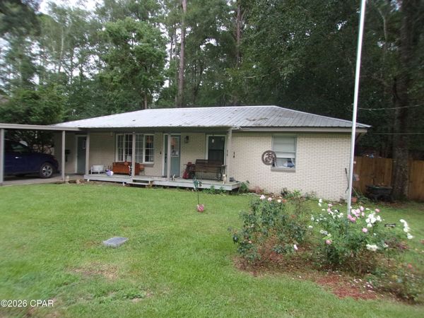 109 Mckinley Drive , Bonifay, FL 32425