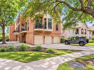 3940 Hawthorne Avenue, Unit 6, Dallas, TX 75219