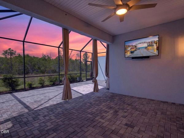 852 Coral Reef Way, Daytona Beach, FL 32124