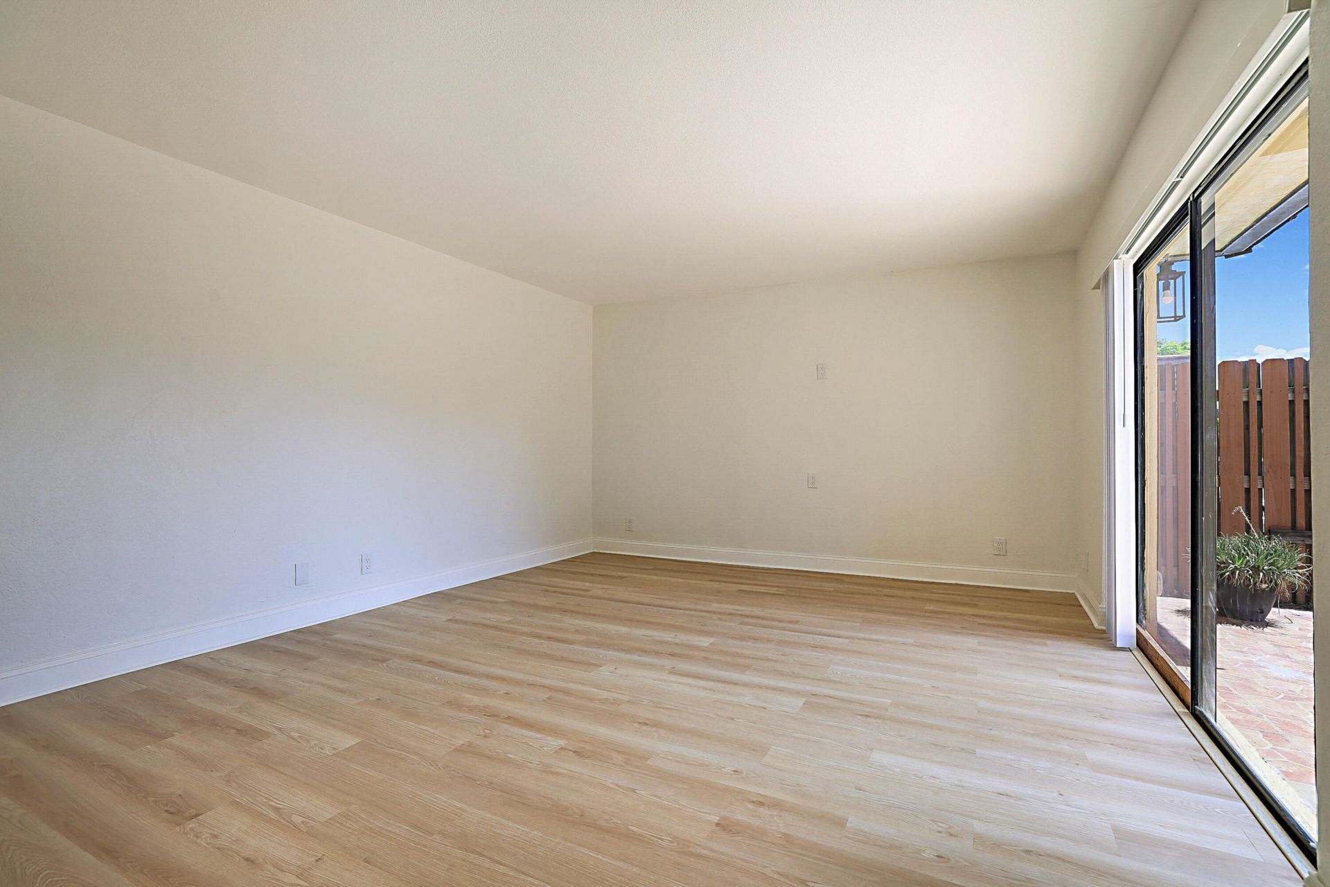 4675 Cherry Road, West Palm Beach, FL 33417 Photo