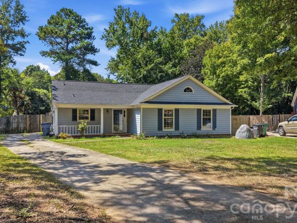 4301 Claybury Court , Charlotte, NC 28227