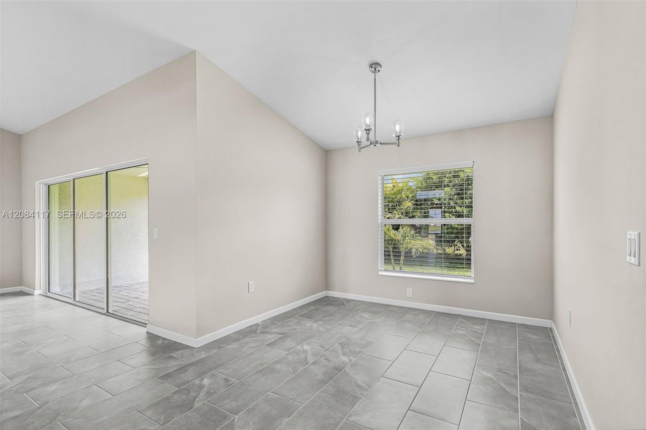 2305 NW 34 Ave , Cape Coral, FL 33993 Photo