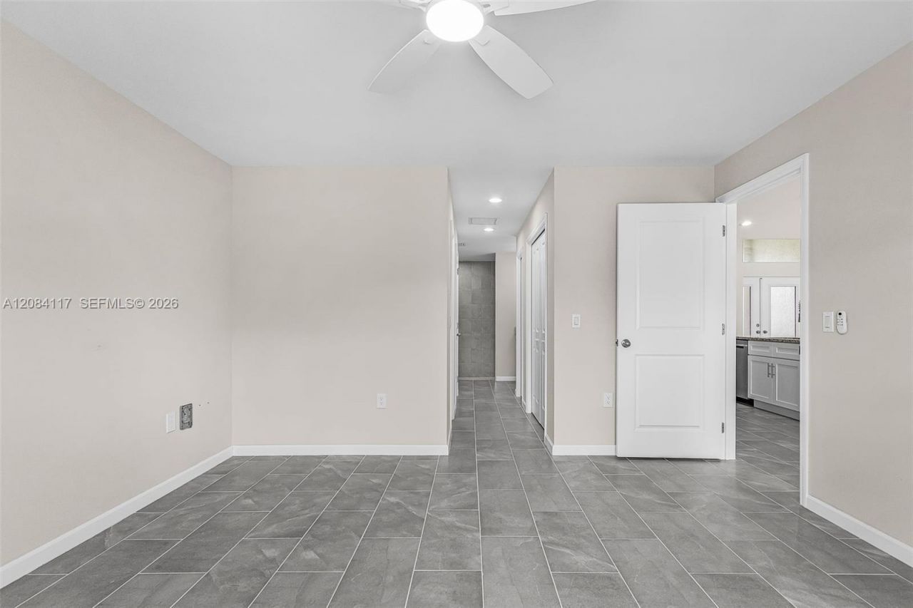2305 NW 34 Ave , Cape Coral, FL 33993 Photo