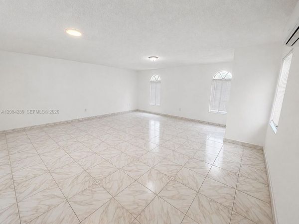 Unit l, Miami, FL 33175