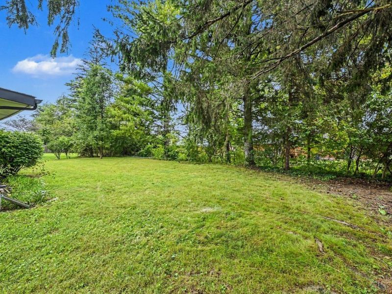 350 Blairwood Drive, Trotwood, OH 45426 Photo 32