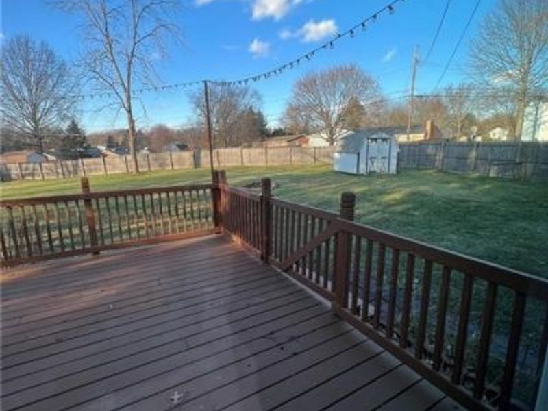5225 Oakbriar Circle NE, Canton, OH 44705 Photo 12