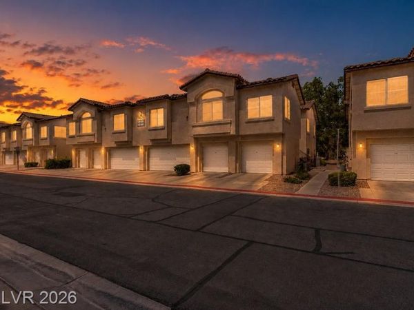 4920 Black Bear Road , Unit 204, Las Vegas, NV 89149