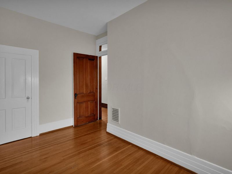 325 W 6th Avenue, Columbus, OH 43201 Photo 20