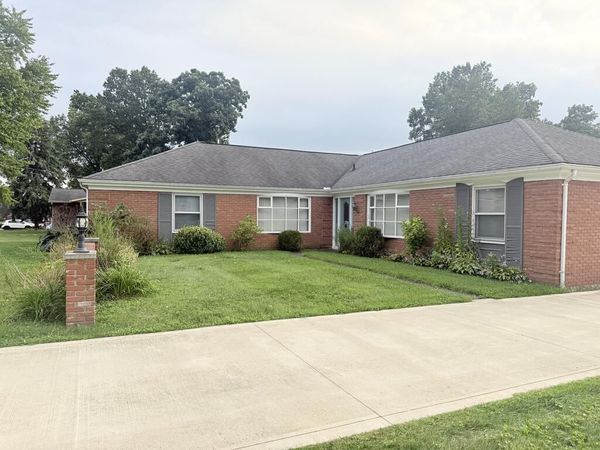 587 Dogwood Circle, Mansfield, OH 44903