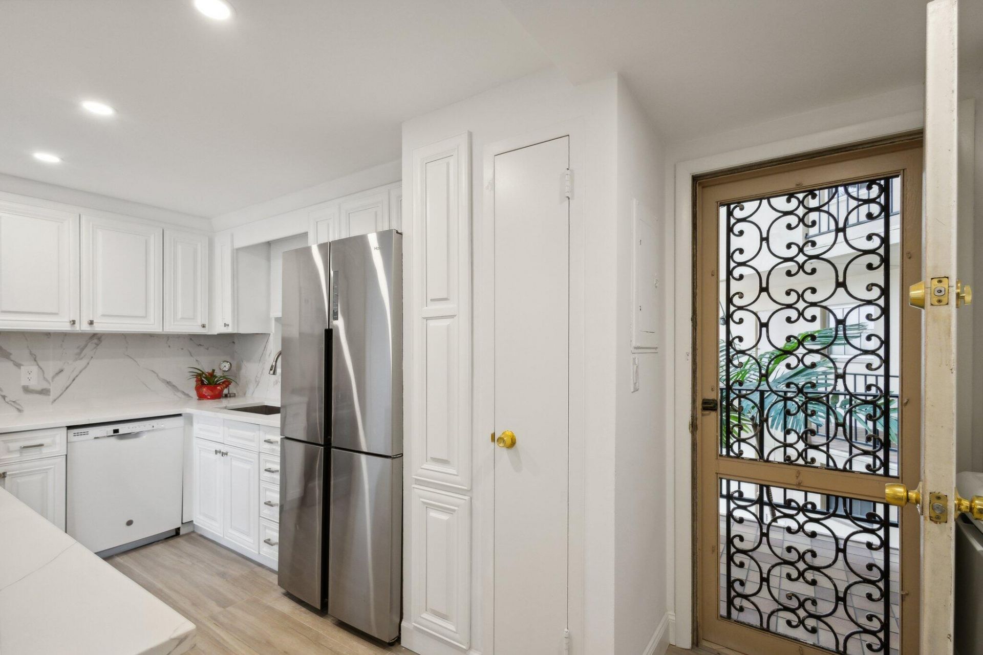 3475 S Ocean Boulevard, Unit 2050, Palm Beach, FL 33480 Photo