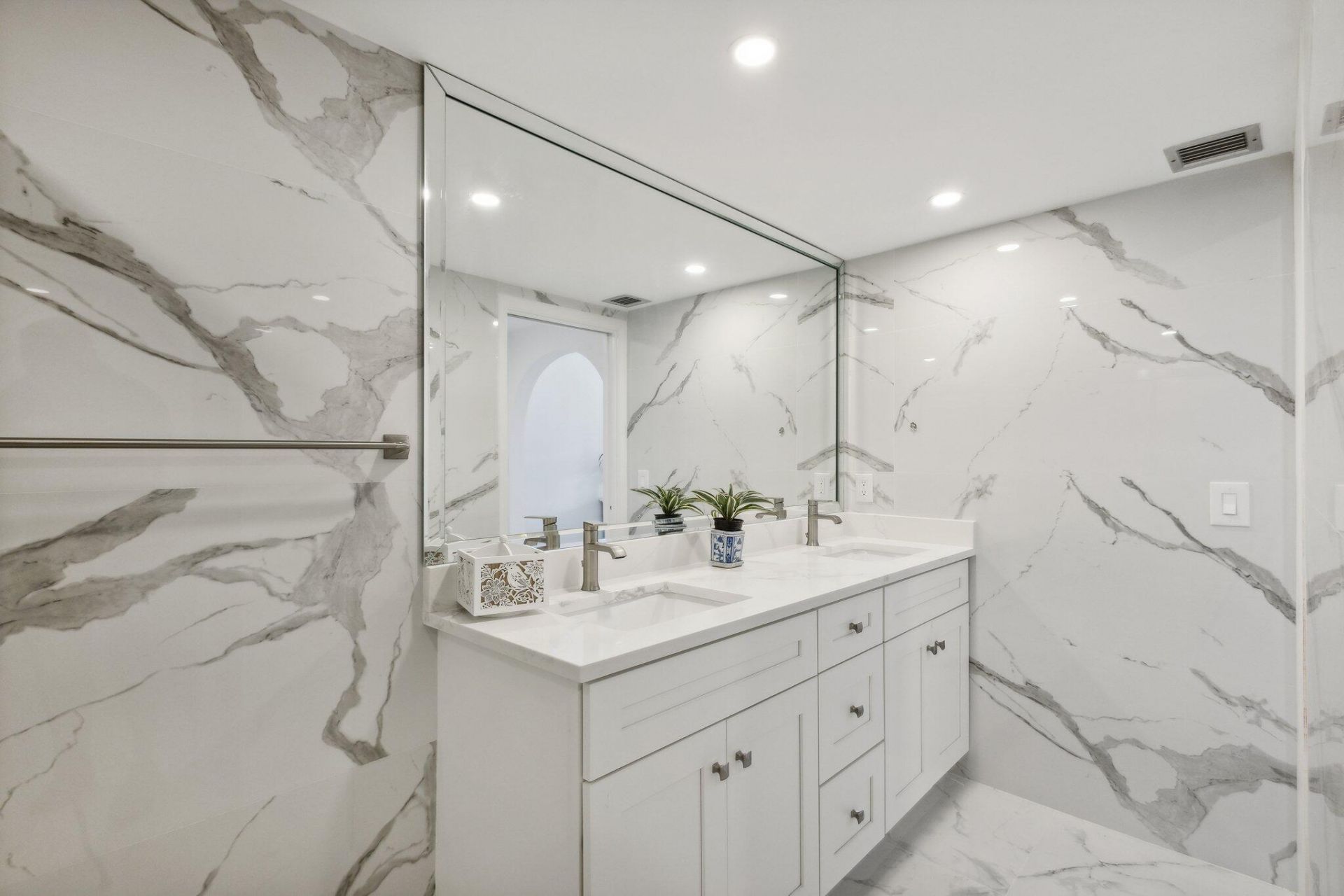 3475 S Ocean Boulevard, Unit 2050, Palm Beach, FL 33480 Photo