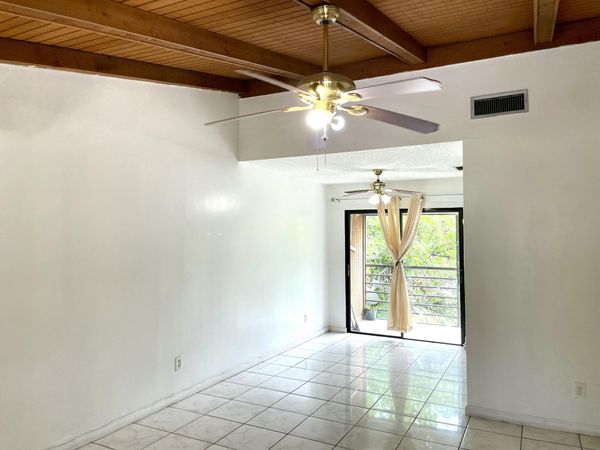 3293 Kirk Road, Unit APT. 7, Lake Worth, FL 33461