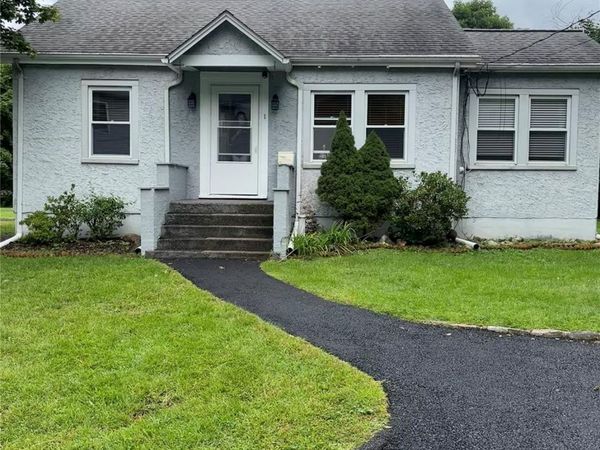 1064 Route 17 , Southfields, NY 10975