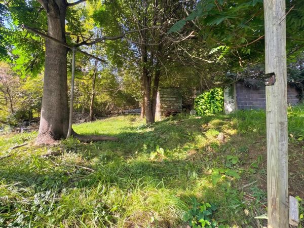 215 Hamilton Street, Fairmont, WV 26554