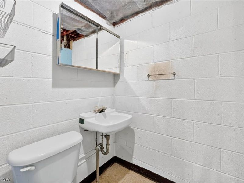 1887 Brainard Road, Lyndhurst, OH 44124 Photo 39