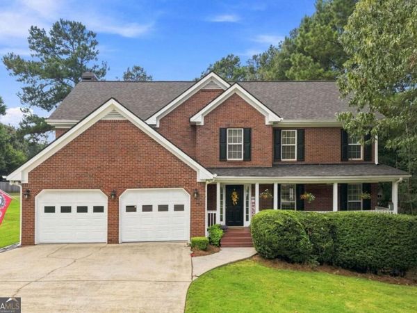 5821 Silverthorn Drive, Flowery Branch, GA 30542