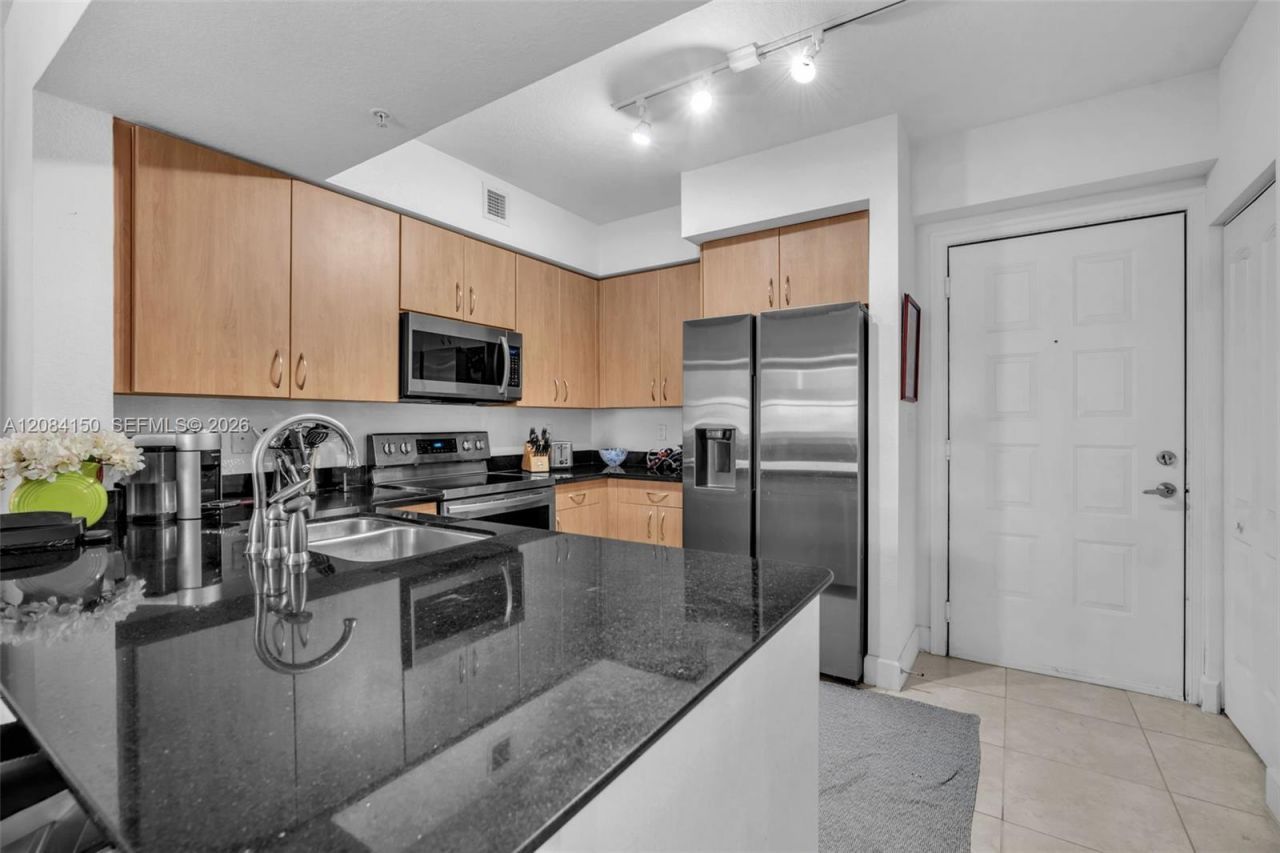 1830 Radius Dr, Unit 503, Hollywood, FL 33020 Photo