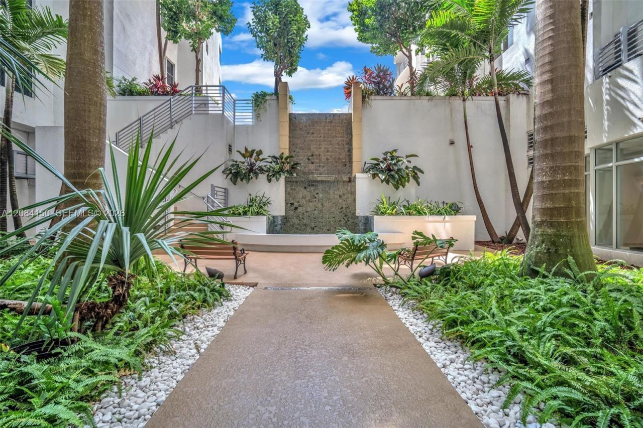 1830 Radius Dr, Unit 503, Hollywood, FL 33020 Photo