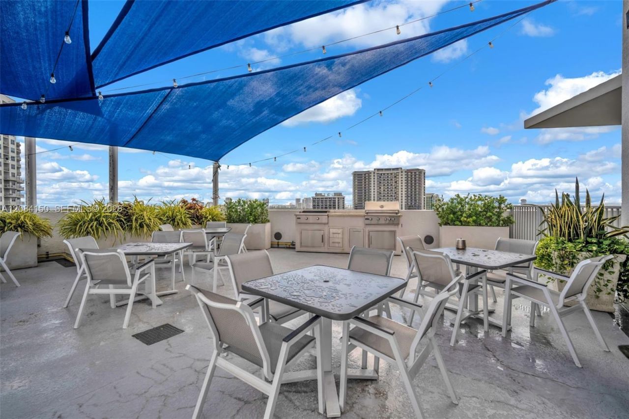 1830 Radius Dr, Unit 503, Hollywood, FL 33020 Photo