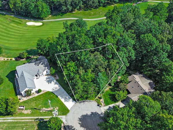 Valarian Drive, Fairfield Glade, TN 38558