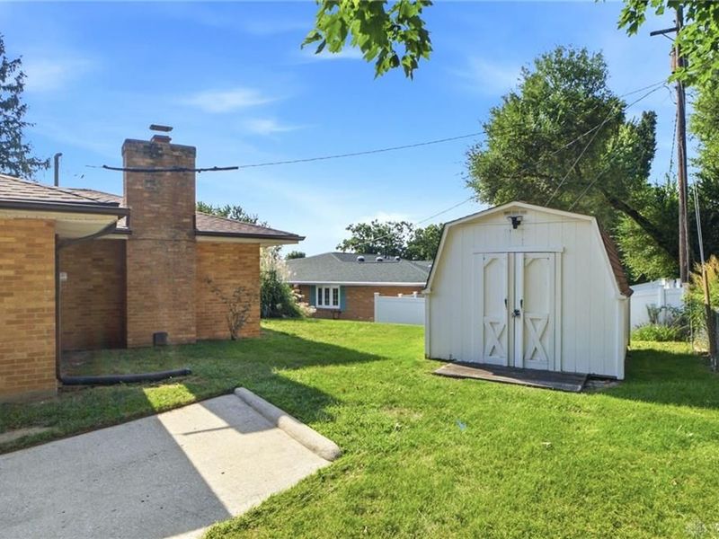 2630 Hazelbrook Drive, Dayton, OH 45414 Photo 32