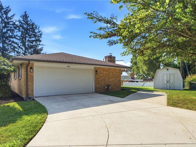 2630 Hazelbrook Drive, Butler Township, OH 45414 Photo 4