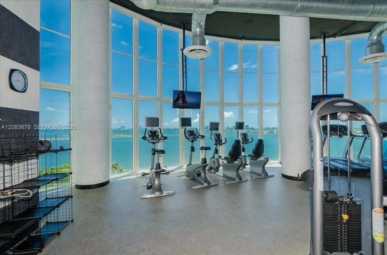 1800 N Bayshore Dr, Unit 612, Miami, FL 33132 Photo