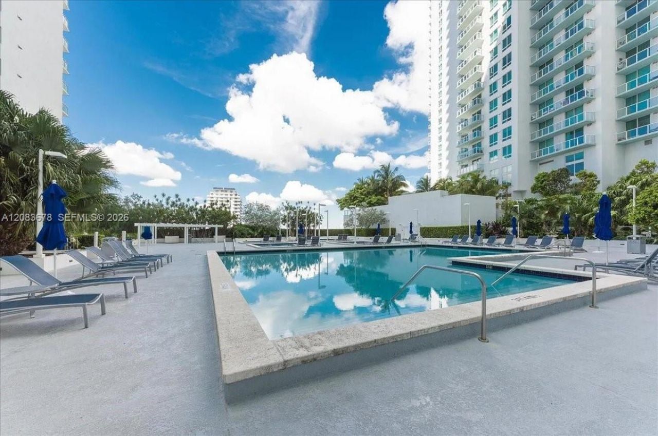 1800 N Bayshore Dr, Unit 612, Miami, FL 33132 Photo