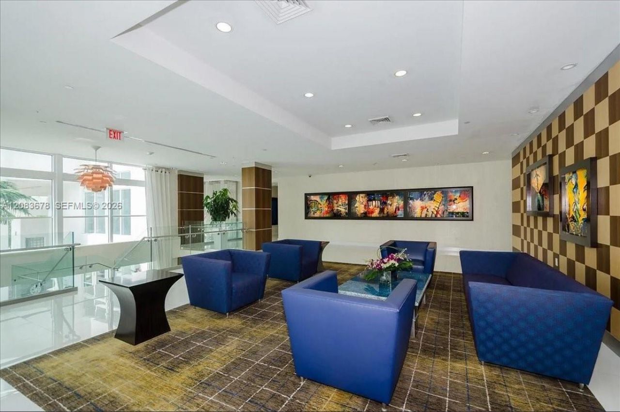 1800 N Bayshore Dr, Unit 612, Miami, FL 33132 Photo