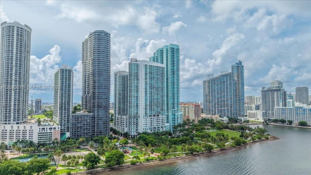 1800 N Bayshore Dr, Unit 612, Miami, FL 33132 Photo