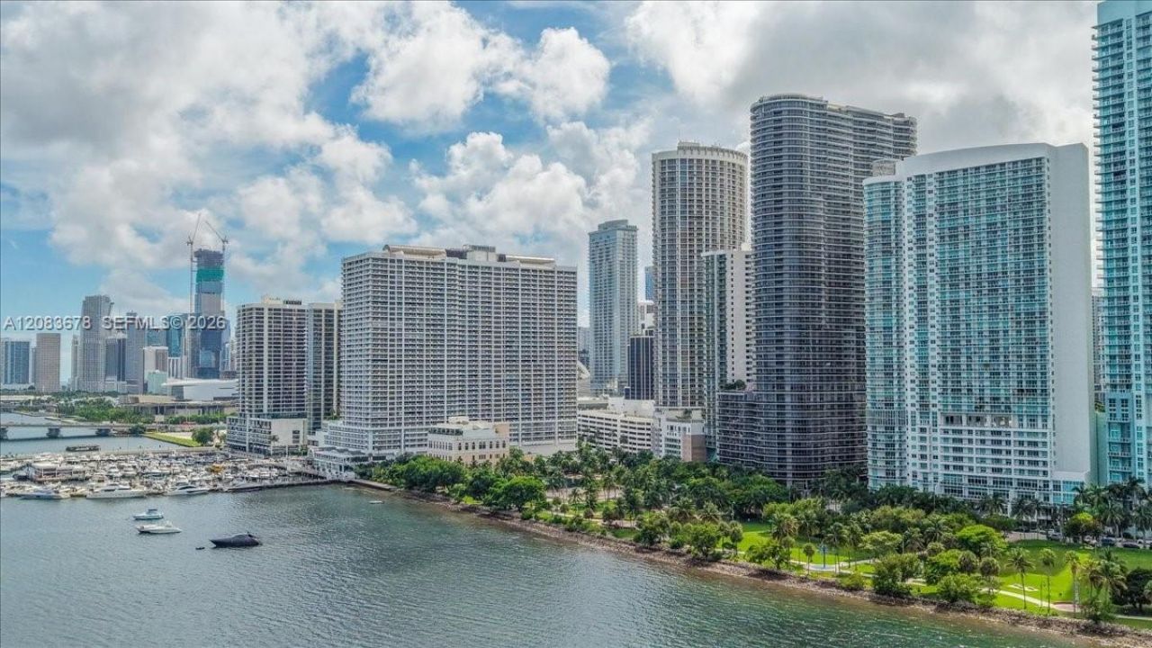 1800 N Bayshore Dr, Unit 612, Miami, FL 33132 Photo