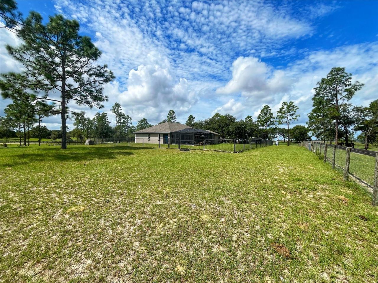 13591 SE 85th Place, Dunnellon, FL 34431 Photo