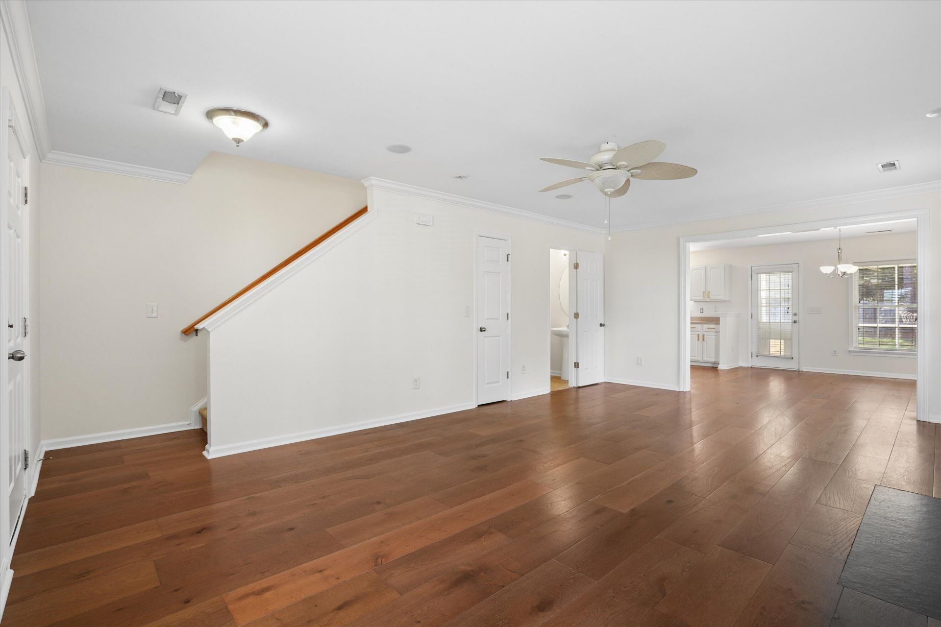 311 Taggert Circle Photo 9