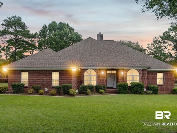 108 Par Circle, Fairhope, AL 36532