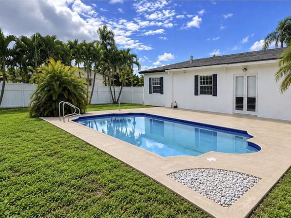 11091 LANDSMAN Street, Boca Raton, FL 33428