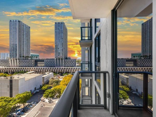 11 NE 6th St, Unit 1503, Miami, FL 33132