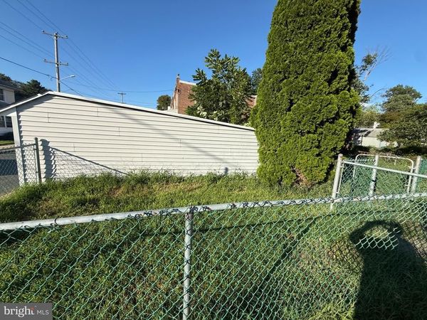 220 10TH STREET , BROOKHAVEN, PA 19015