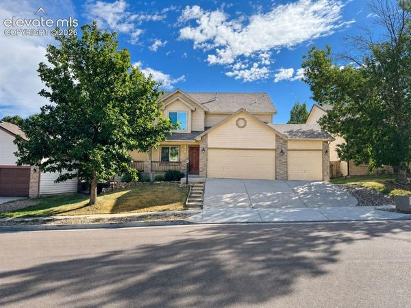 5625 Saddle Rock Road, Colorado Springs, CO 80918