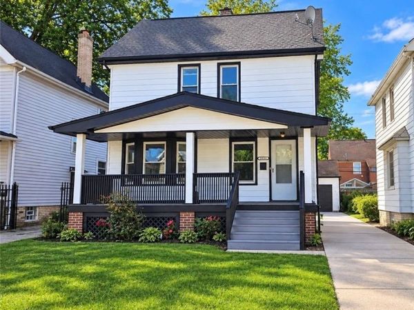 3388 W 118th Street, Cleveland, OH 44111