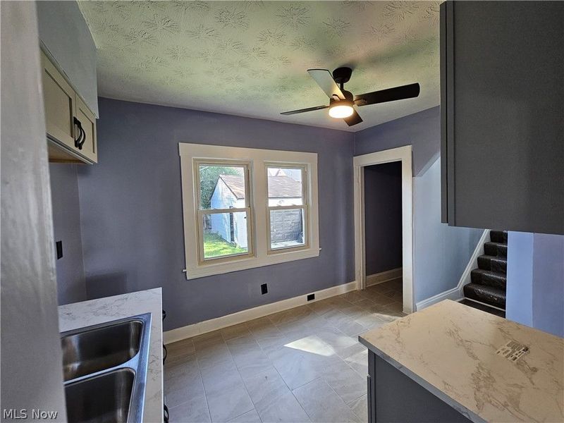 3388 W 118th Street, Cleveland, OH 44111 Photo 8