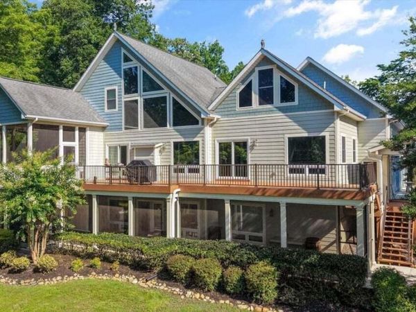 209 Bucks And Doe Lane, LaFollette, TN 37766
