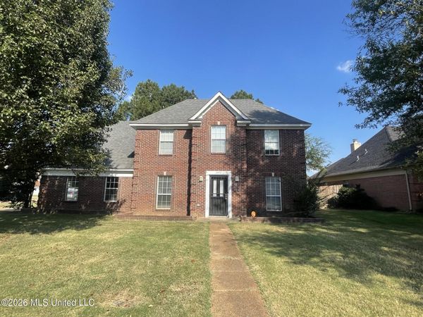 7472 Creekside Drive, Olive Branch, MS 38654