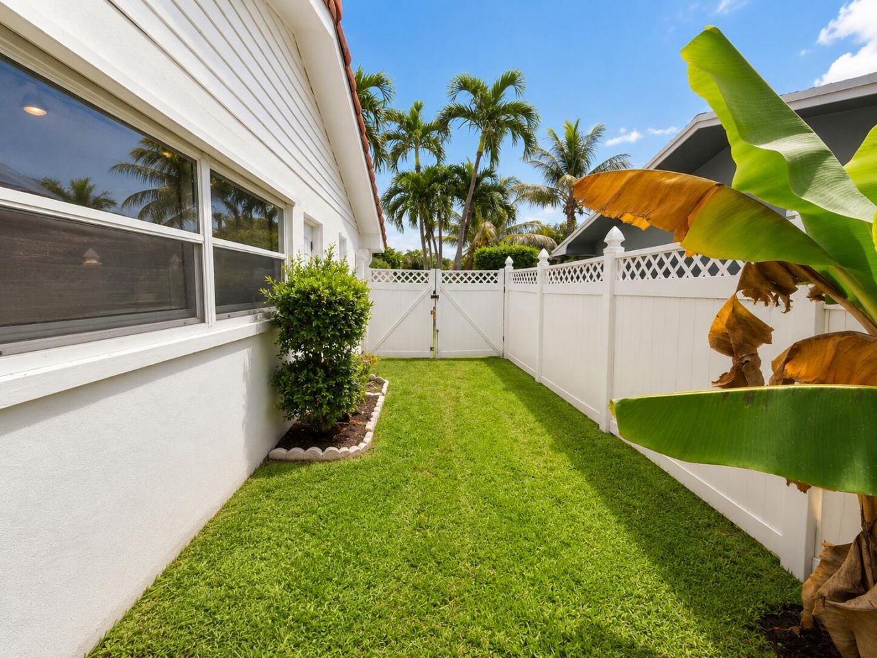 10873 Magnolia Street, Palm Beach Gardens, FL 33418 Photo