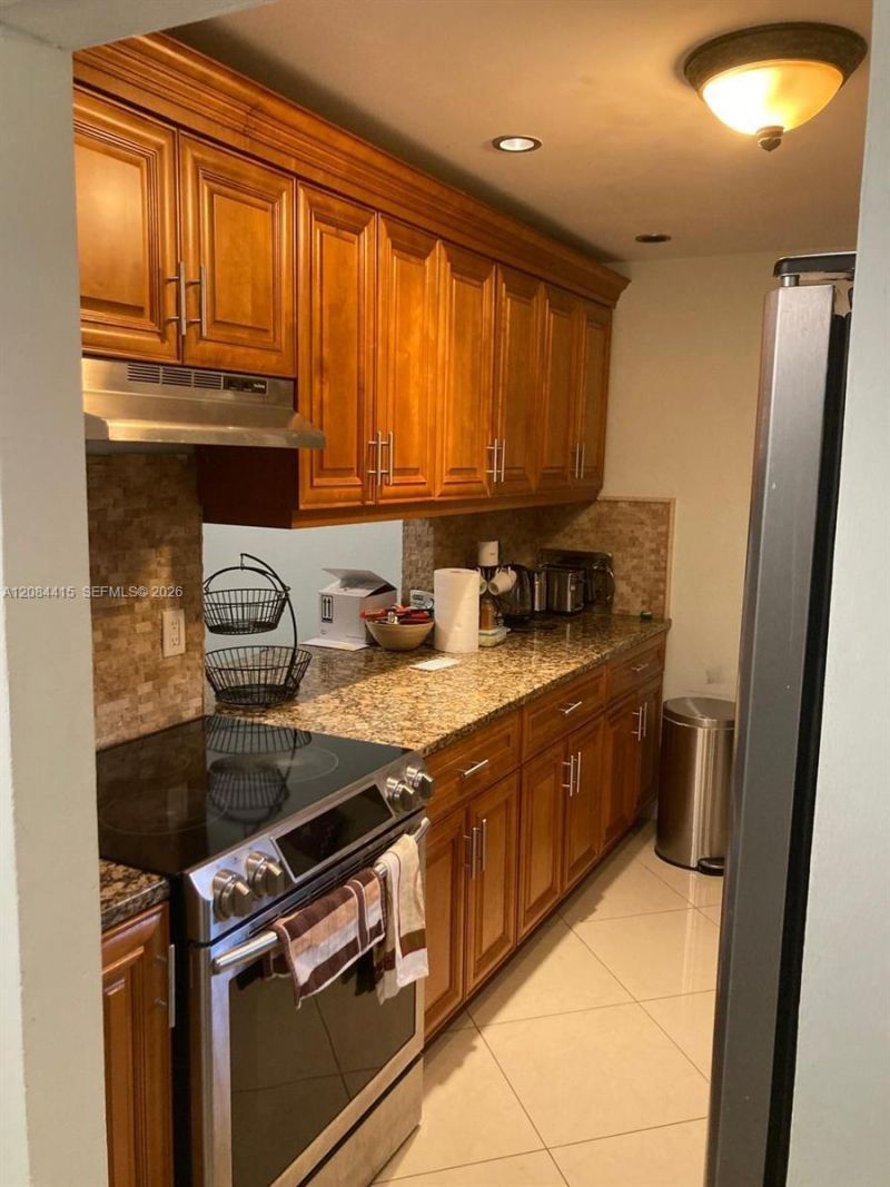 890 SW 9th Street Cir , Unit 202, Boca Raton, FL 33486 Photo
