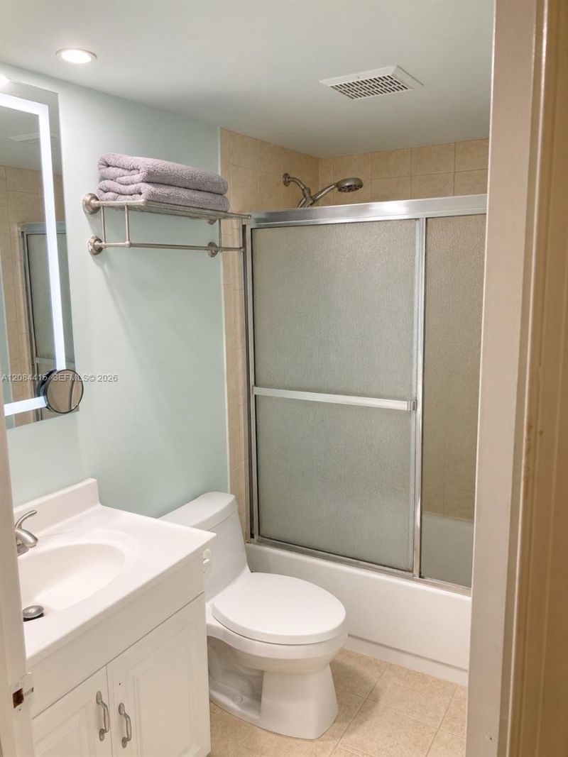 890 SW 9th Street Cir, Unit 202, Boca Raton, FL 33486 Photo