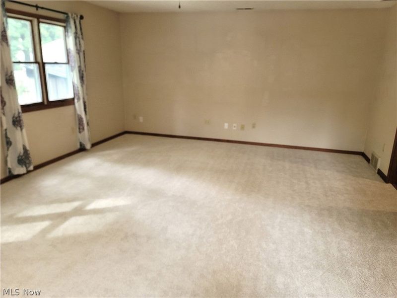 138 Loyola Drive, Elyria, OH 44035 Photo 17